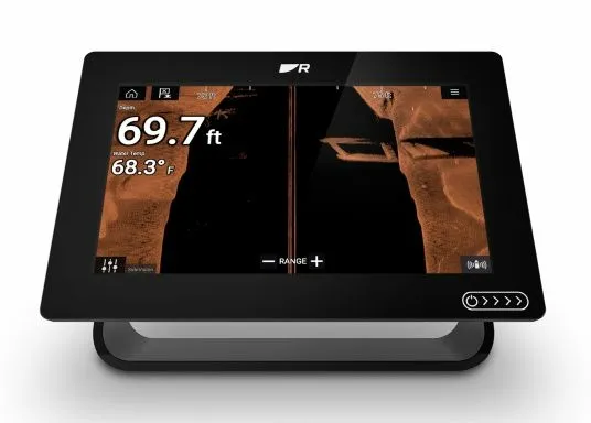 ������� Raymarine AXIOM+ 9 RV - DISPLAY MF 9, WIFI, RV3D, � �������� RV-100