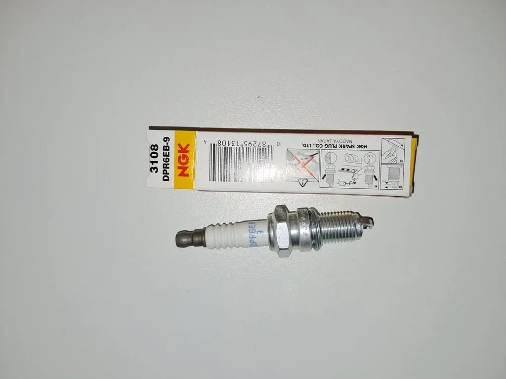 ����� ��������� NGK DPR6EB-9