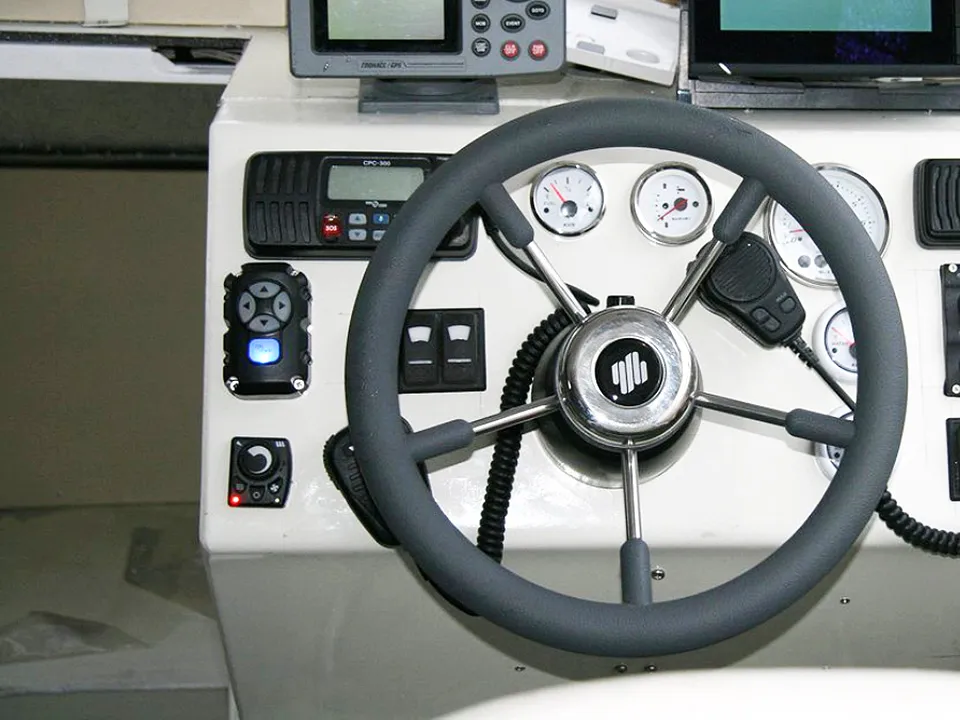 NavCom ��C-300 ( ����)